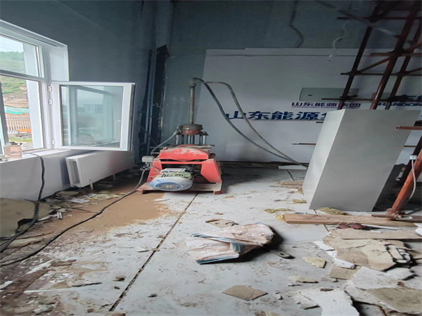 安源地基基础下沉墙体裂缝加固注浆顶升施工